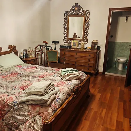 아파트 5 Metro Stop To Colosseo *