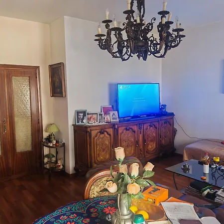 아파트 5 Metro Stop To Colosseo 로마