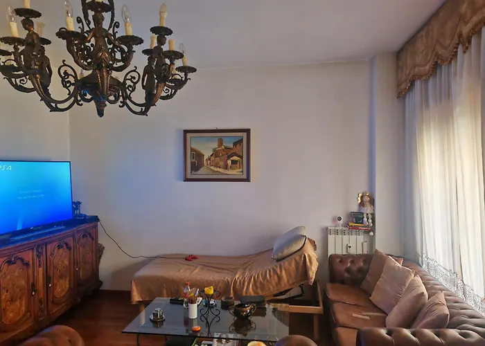 아파트 5 Metro Stop To Colosseo